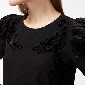 CHICO'S Velvet Applique Top